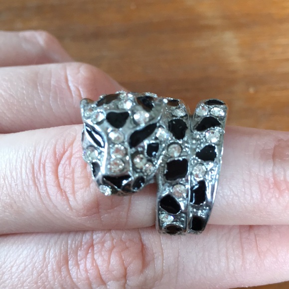 Leopard/Cheetah Ring - Costume - Picture 2 of 2